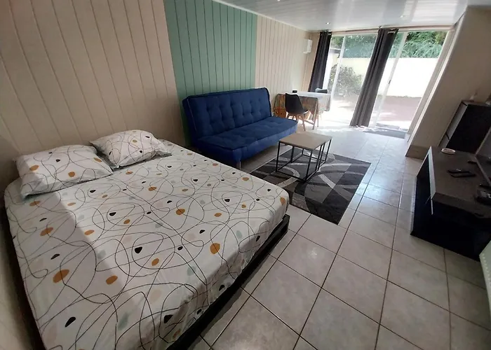Beau Studio T1 A 30 Km De Paris