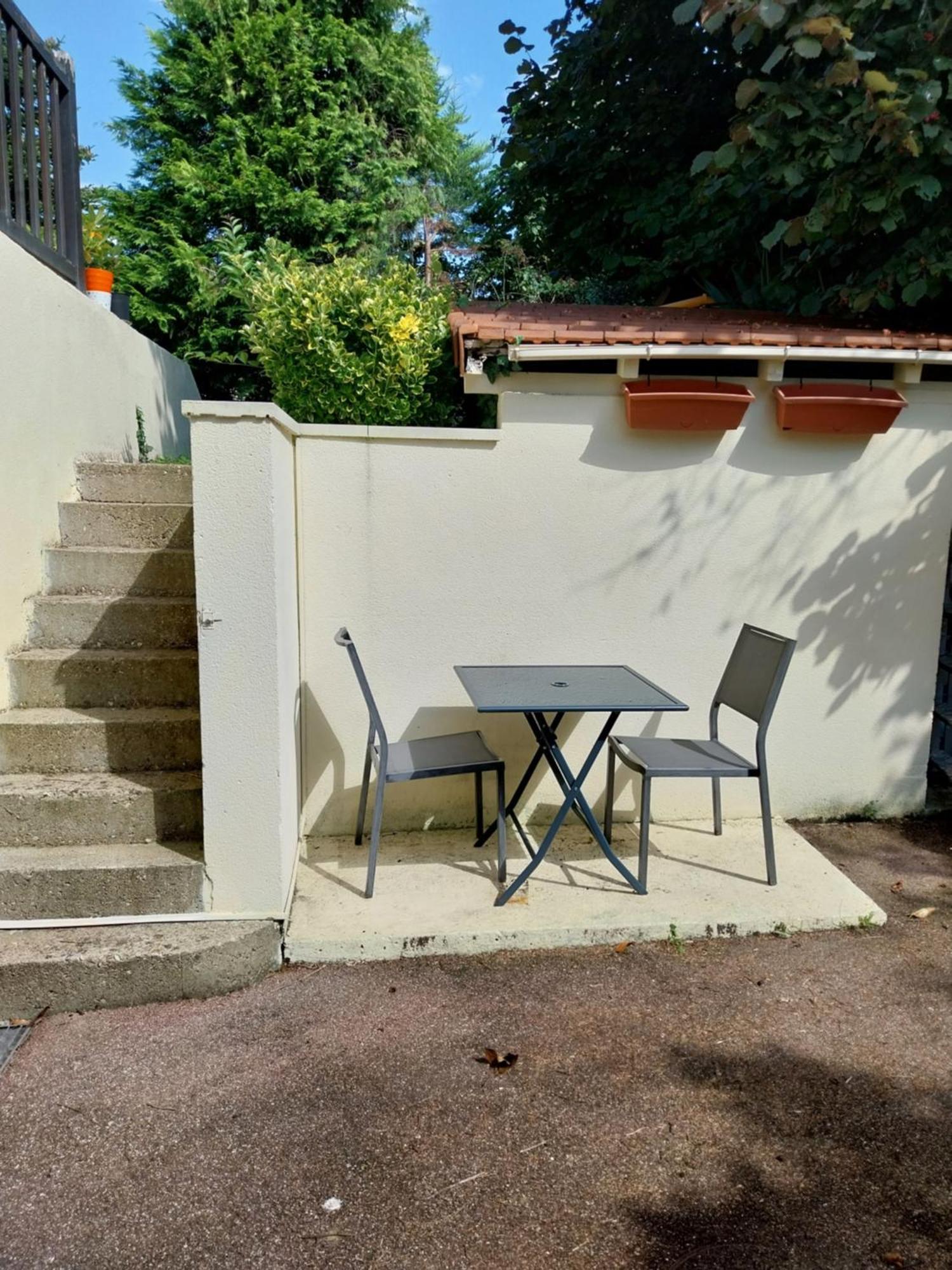Apartment Beau T1 A 30 Km De Paris